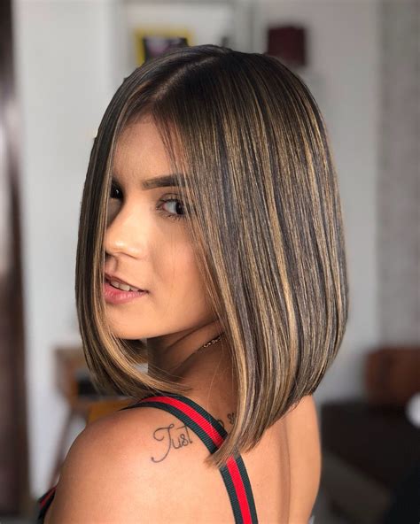 cabelo curto moreno iluminado|Morena iluminada cabelo curto: 30 looks de。